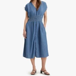 Levi's Chambray Midi Dress